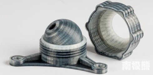 Markforged發(fā)布新一代碳纖維3D打印機(jī)Mark Two，加速3D打印基礎(chǔ)材料市場(chǎng)擴(kuò)張